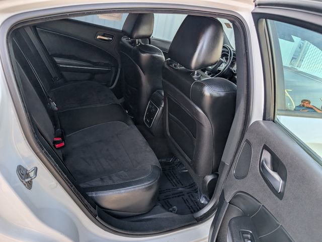 Used 2017 Dodge Charger R/T Scat Pack w/ Technology Group image 22