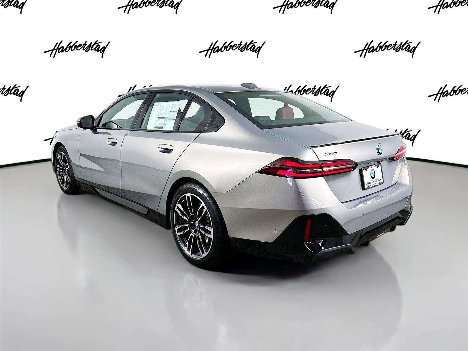 New 2026 BMW 530i xDrive w/ M Sport Package image 7