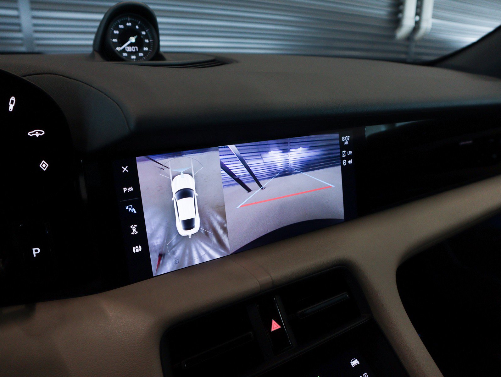 Certified 2024 Porsche Taycan image 18