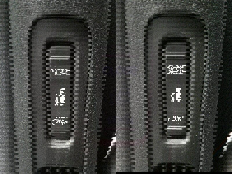 Used 2018 Honda Odyssey EX-L image 18