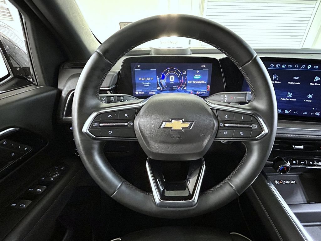 Certified 2025 Chevrolet Tahoe Premier AWD/4WD image 11