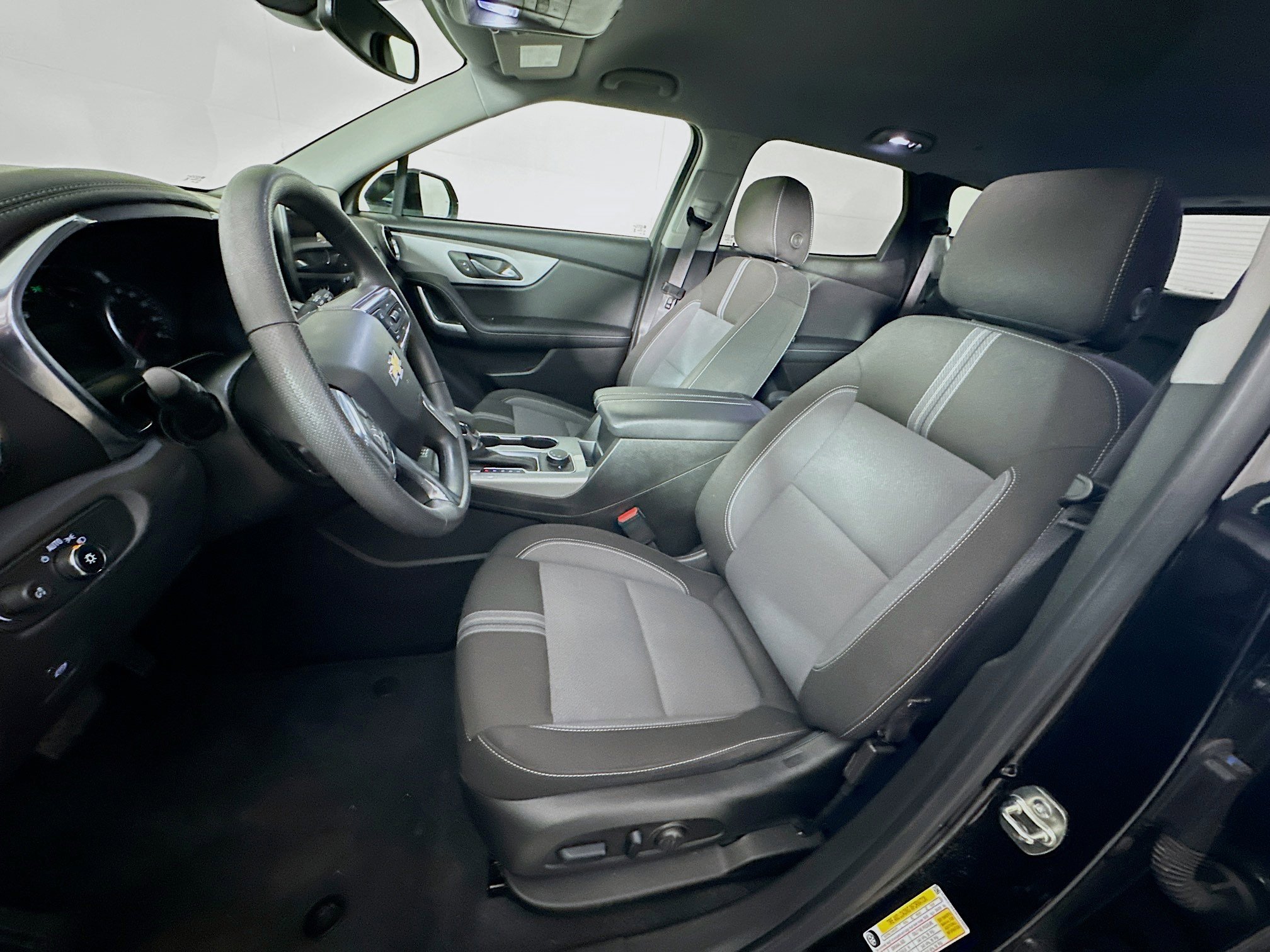 Used 2024 Chevrolet Blazer LT w/ Convenience Package image 13