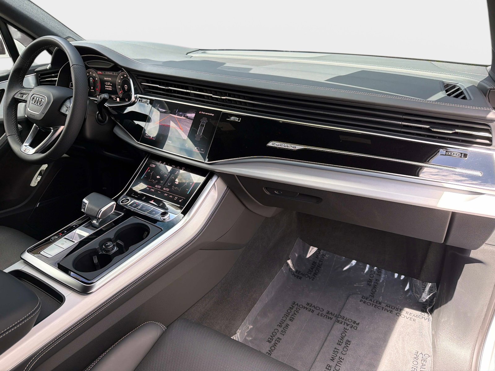 Used 2024 Audi Q7 3.0T Prestige image 23