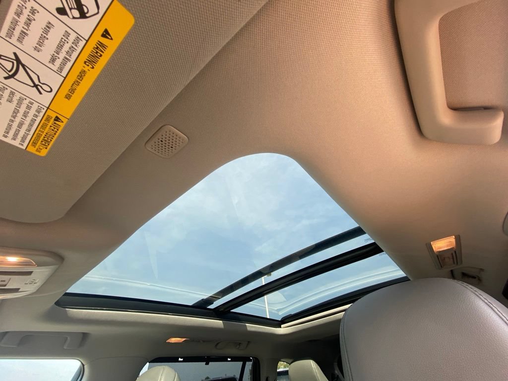 Used 2021 Toyota Highlander Platinum AWD/4WD image 23
