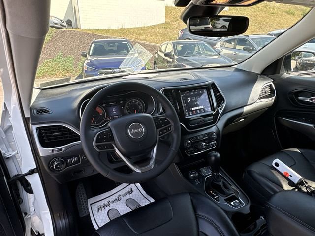 Used 2022 Jeep Cherokee Limited image 13