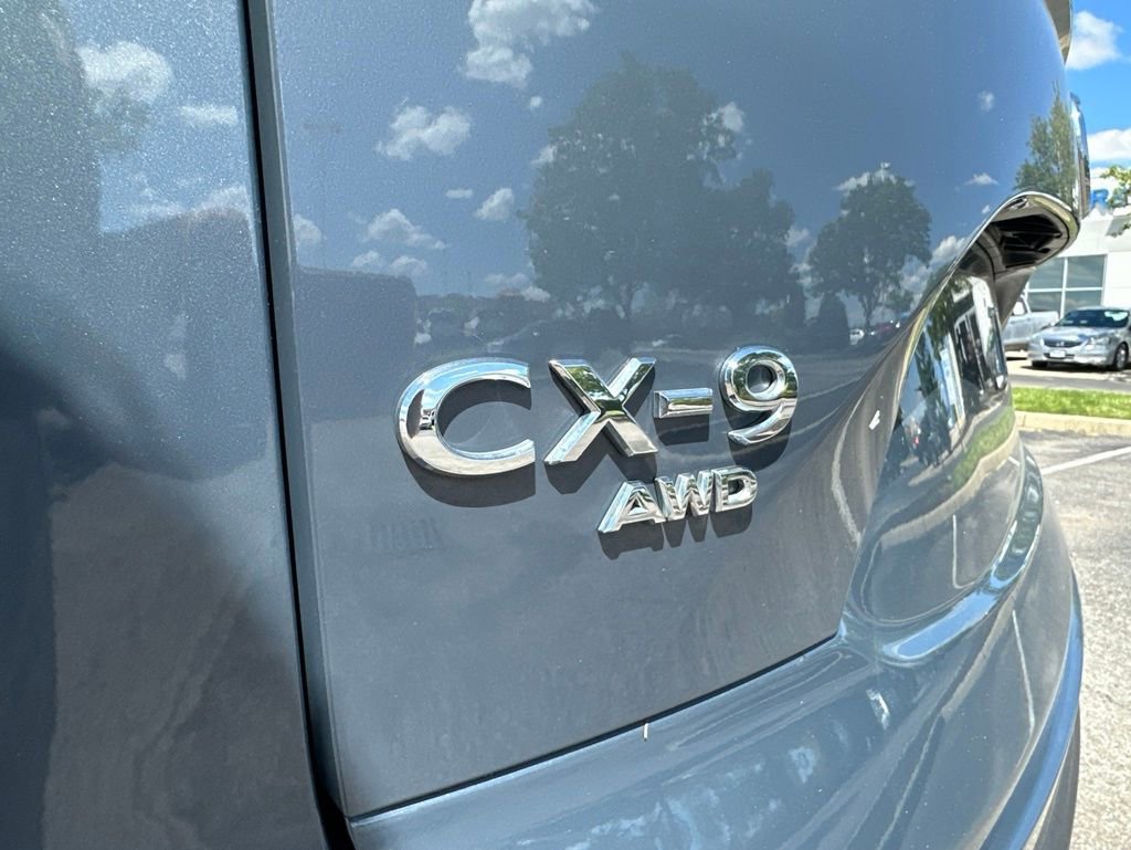 Used 2023 MAZDA CX-9 Carbon Edition AWD/4WD image 4