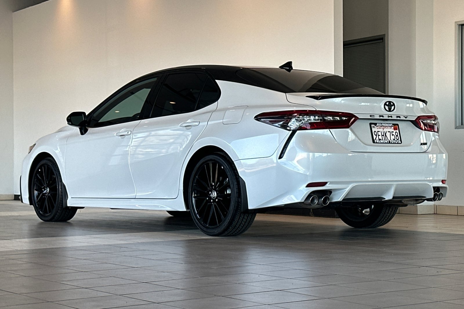Certified 2023 Toyota Camry XSE FWD image 6