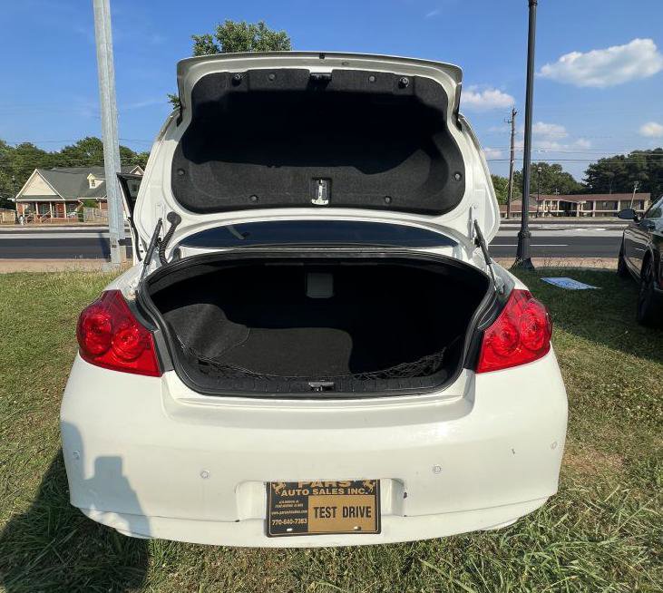 Used 2013 INFINITI G37 Journey w/ Premium Pkg image 8