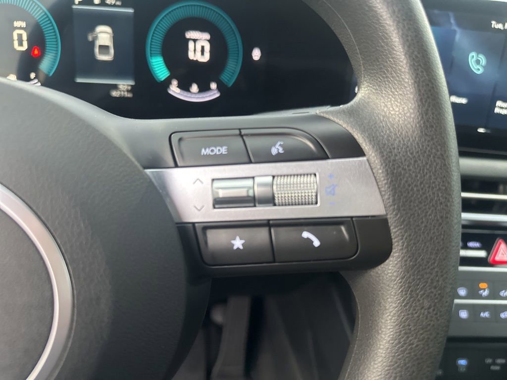 Certified 2025 Hyundai Santa Cruz SE image 29