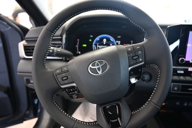 New 2026 Toyota Camry SE FWD image 22