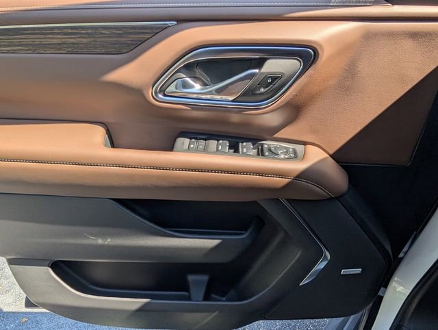 Used 2024 Chevrolet Tahoe High Country image 36