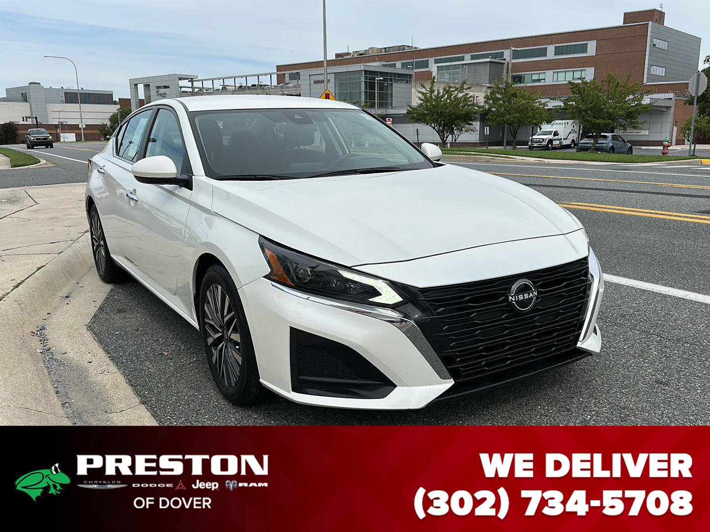 Used 2023 Nissan Altima 2.5 SV image 7
