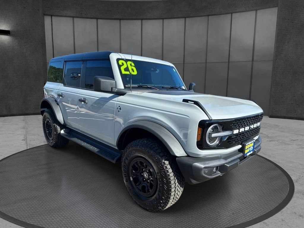 Used 2026 Ford Bronco Outer Banks w/ Sasquatch Package AWD/4WD image 3