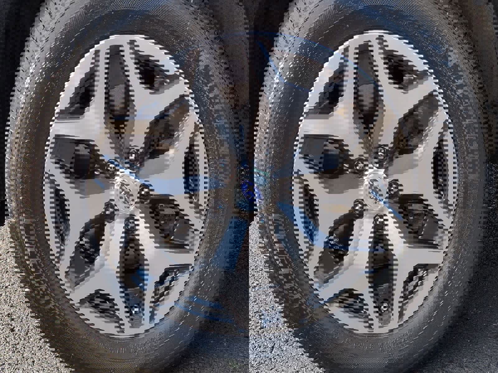 Used 2020 Subaru Forester Premium image 14