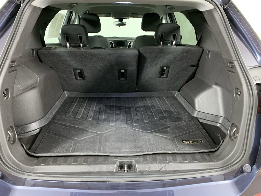 Used 2019 Chevrolet Equinox LS AWD/4WD image 13