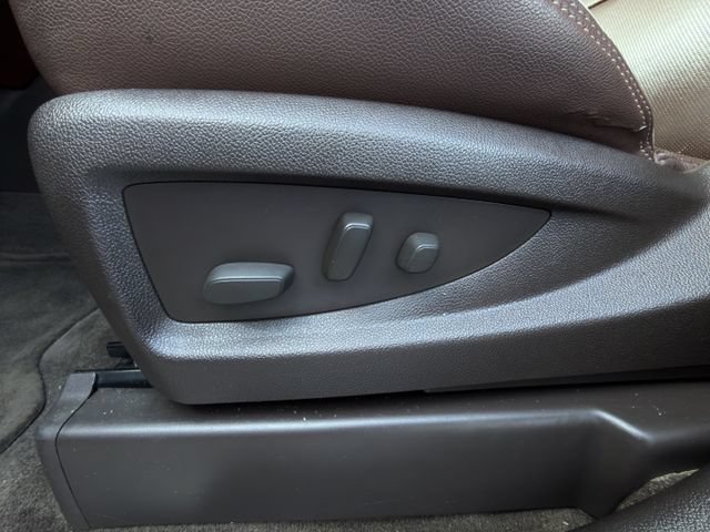 Used 2015 Chevrolet Silverado 1500 High Country w/ High Country Premium Package RWD image 30