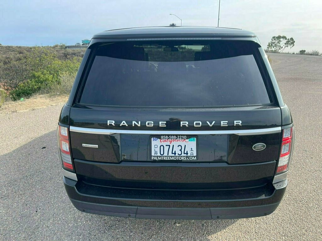 Used 2015 Land Rover Range Rover Supercharged AWD/4WD image 4