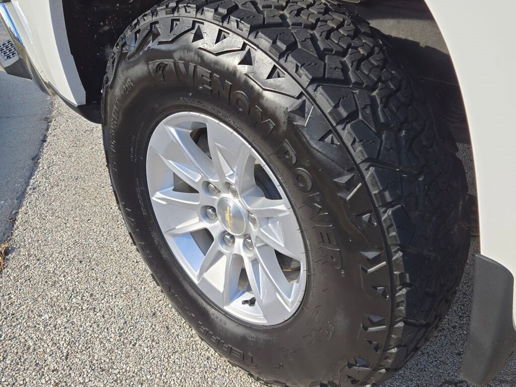 Used 2021 Chevrolet Silverado 1500 LT image 11