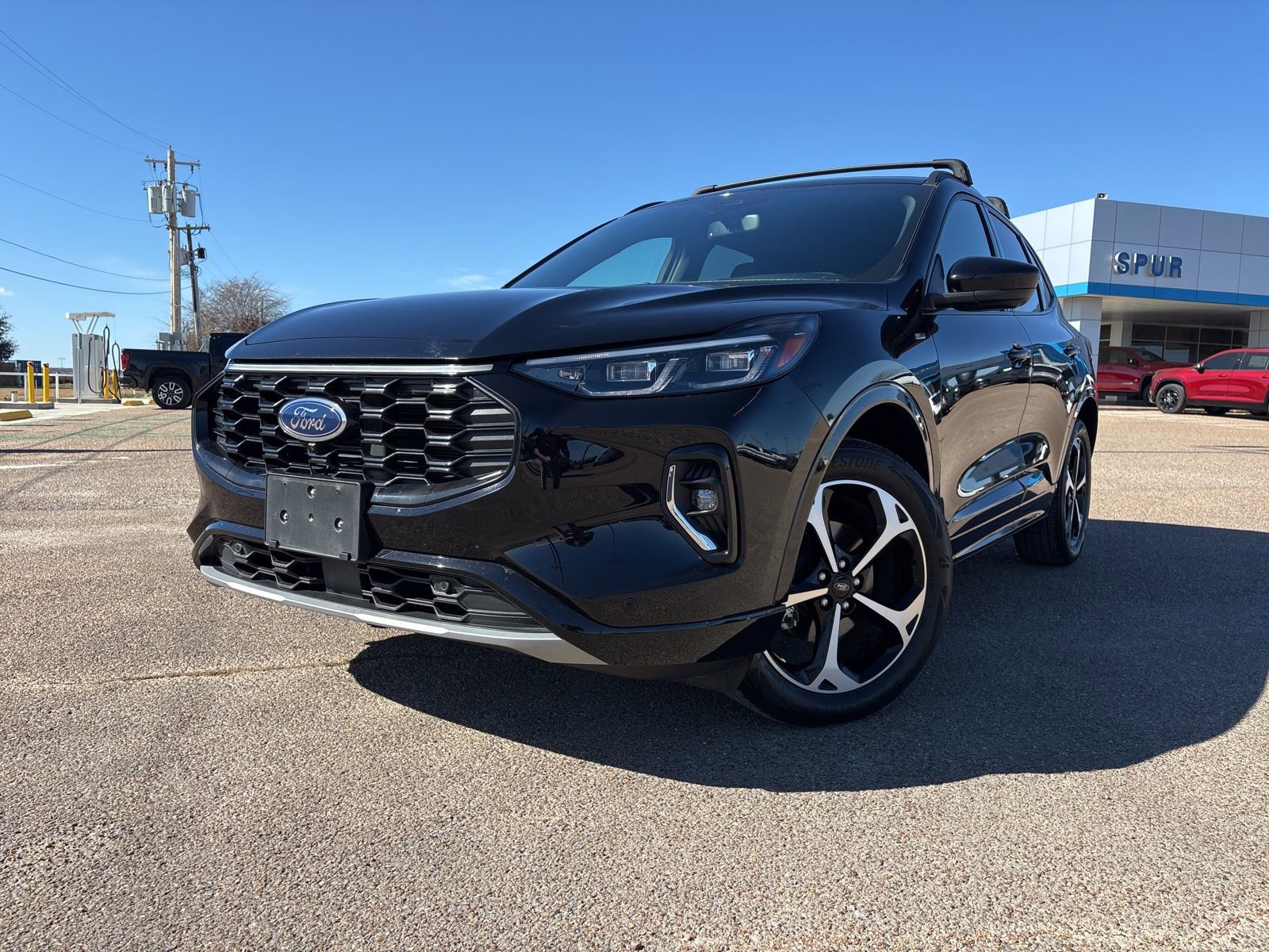 Used 2023 Ford Escape ST-Line Elite image 1