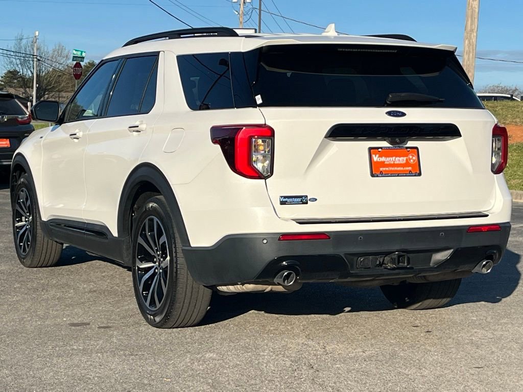 Used 2022 Ford Explorer ST-Line w/ Class IV Trailer Tow Package RWD image 6