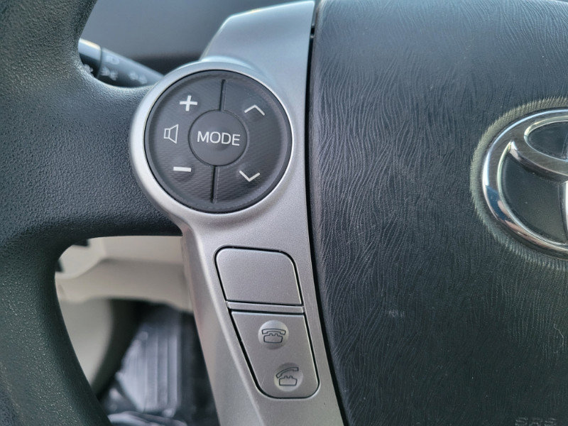 Used 2015 Toyota Prius Two image 27