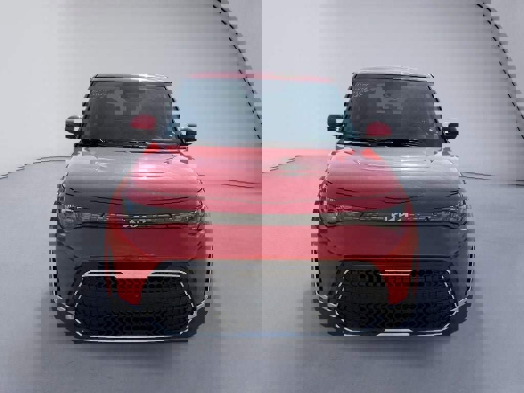 Used 2023 Kia Soul LX w/ LX Technology Package image 8