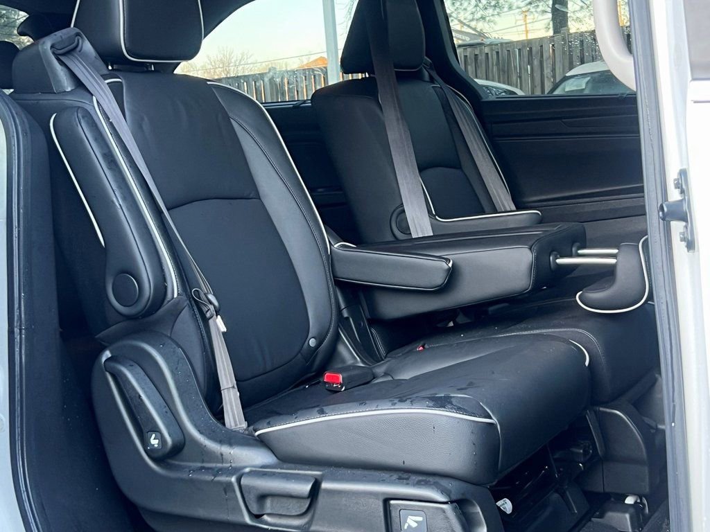 Used 2026 Honda Odyssey Touring image 13