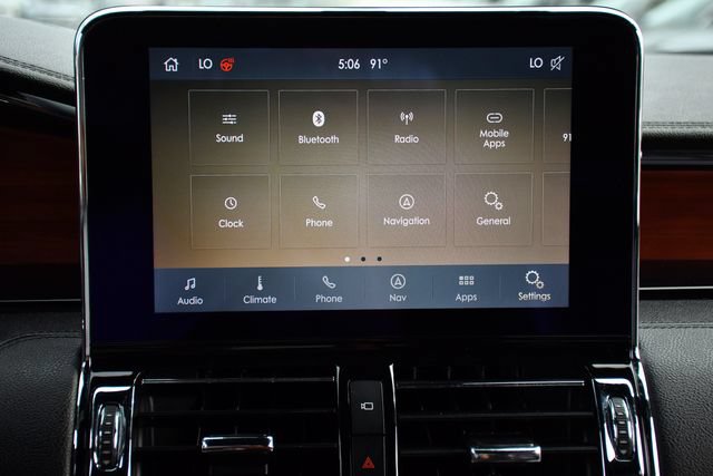 Used 2020 Lincoln Navigator Reserve RWD image 15