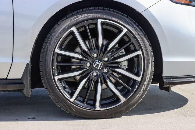 Certified 2024 Honda Accord Touring image 11