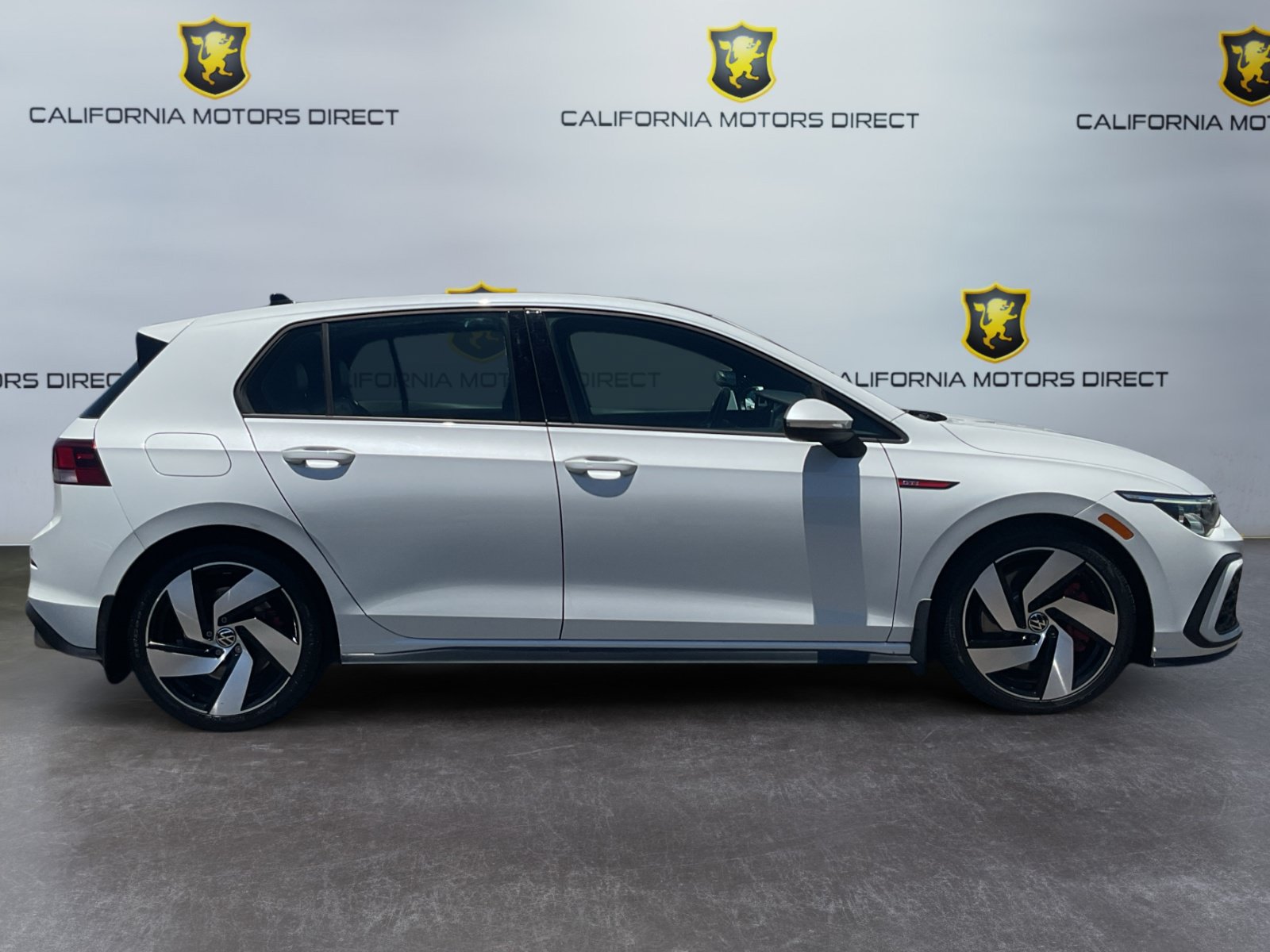 Used 2022 Volkswagen GTI SE w/ SE Leather Package FWD image 4