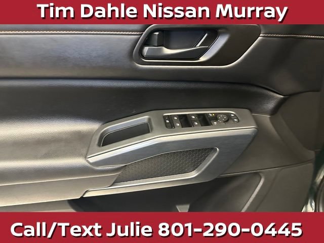 Used 2024 Nissan Pathfinder Rock Creek AWD/4WD image 22