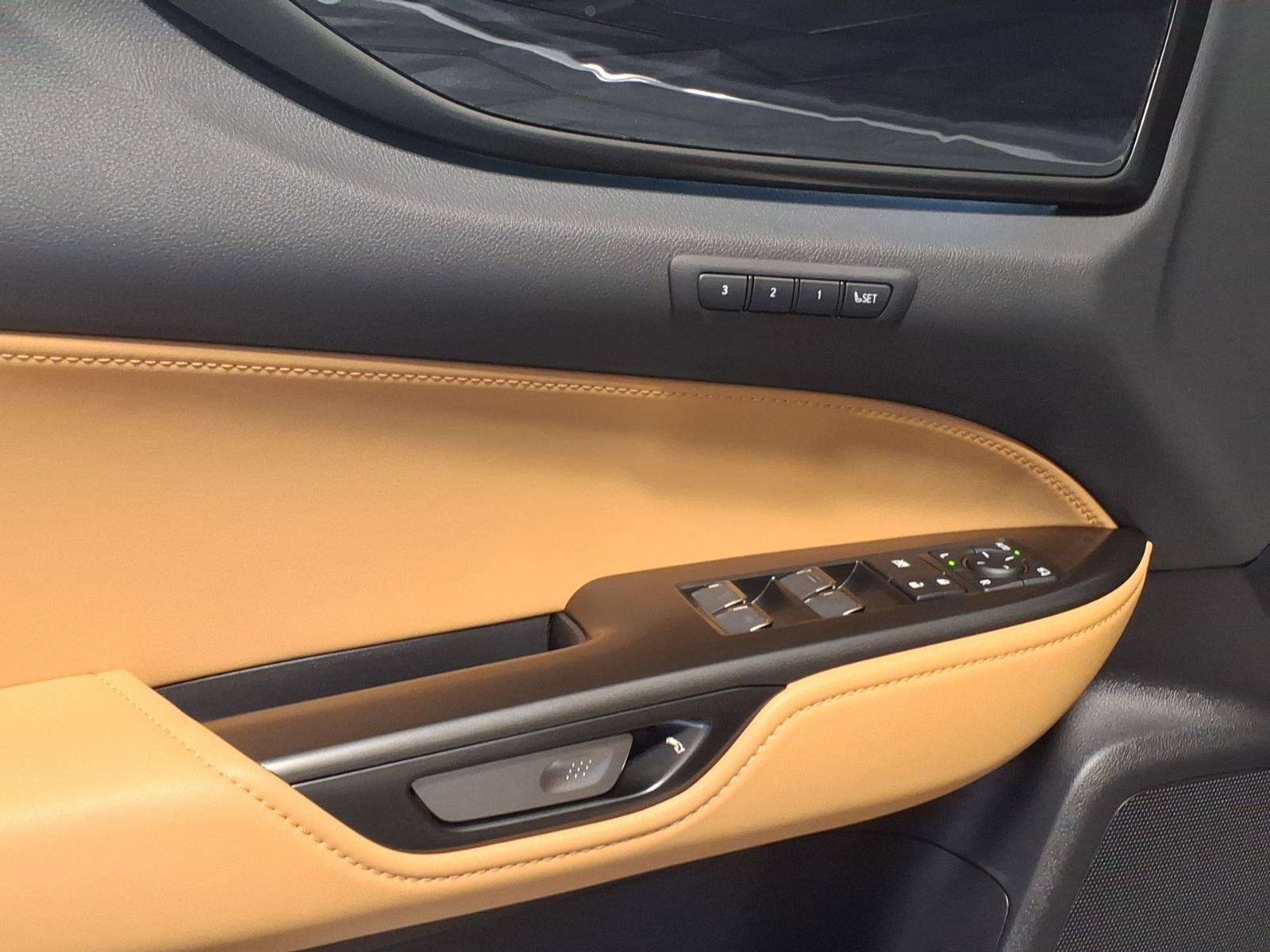 New 2026 Lexus NX 450h+ AWD w/ Luxury Package image 4