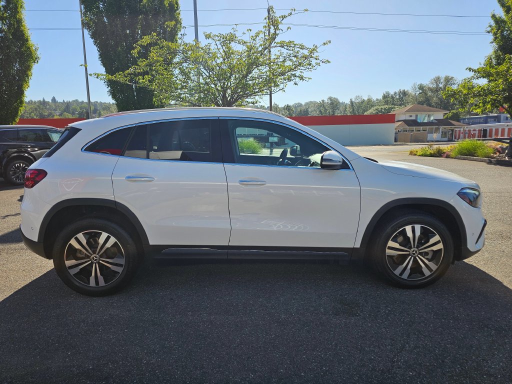 Used 2025 Mercedes-Benz GLA 250 image 4