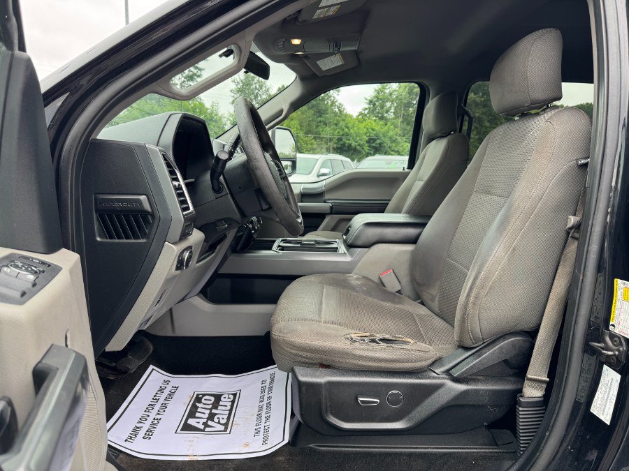 Used 2017 Ford F250 XLT w/ XLT Premium Package AWD/4WD image 15