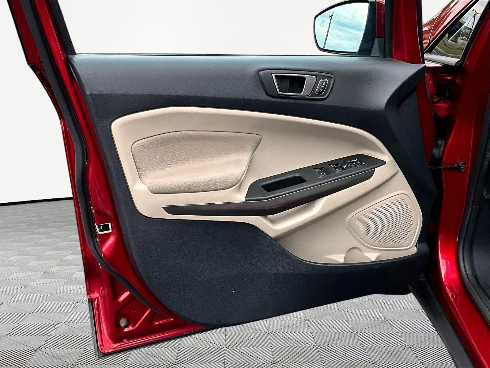 Used 2020 Ford EcoSport SE w/ SE Convenience Package FWD image 20
