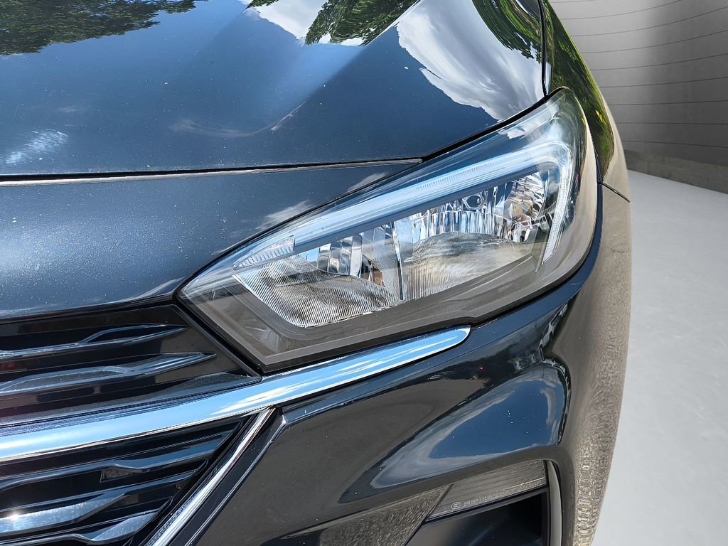 Used 2021 Buick Encore GX Preferred w/ Cold Weather Comfort Package image 27