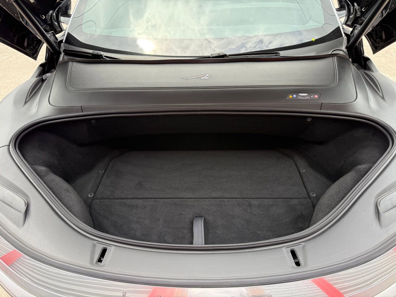 Used 2023 Lucid Air Touring image 25