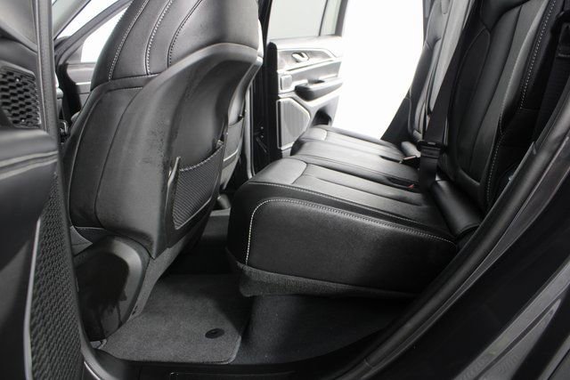 Used 2023 Jeep Grand Cherokee 4WD 4xe image 19