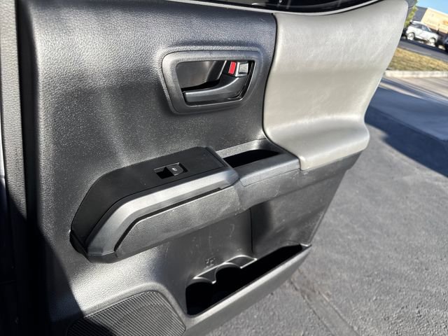 Used 2019 Toyota Tacoma SR image 20