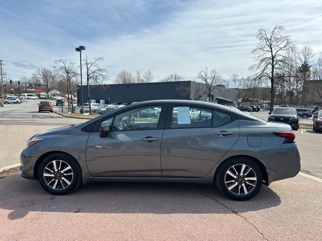 Used 2025 Nissan Versa SV w/ Trunk Package FWD image 2