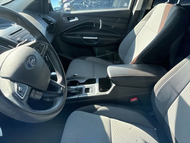 Used 2017 Ford Escape SE image 10