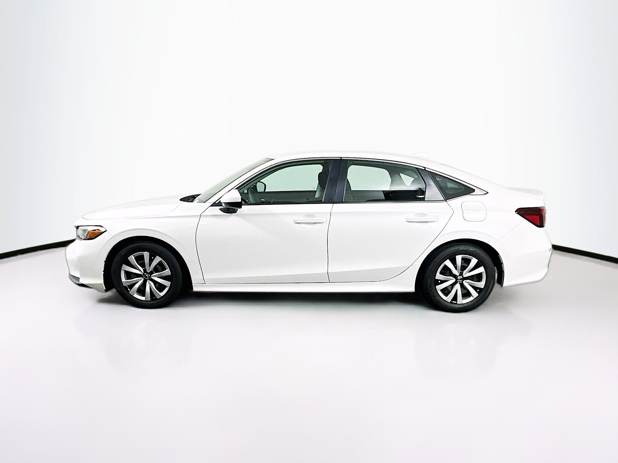Used 2025 Honda Civic LX image 4