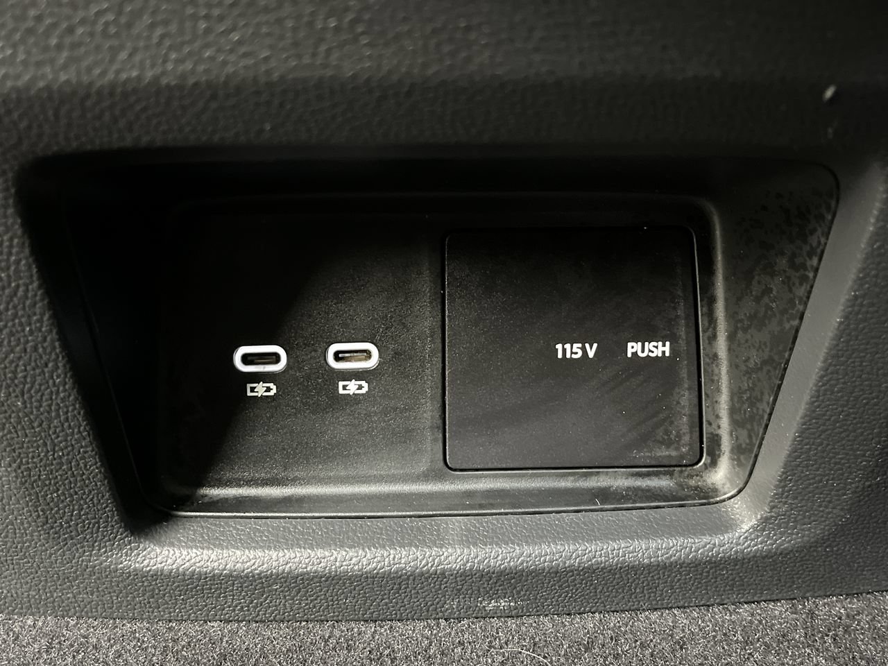 Used 2024 Volkswagen Atlas SEL Premium R-Line AWD/4WD image 14