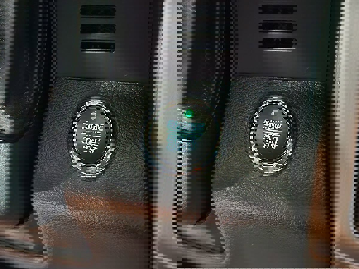 Used 2022 Ford F250 Platinum w/ FX4 Off-Road Package image 42