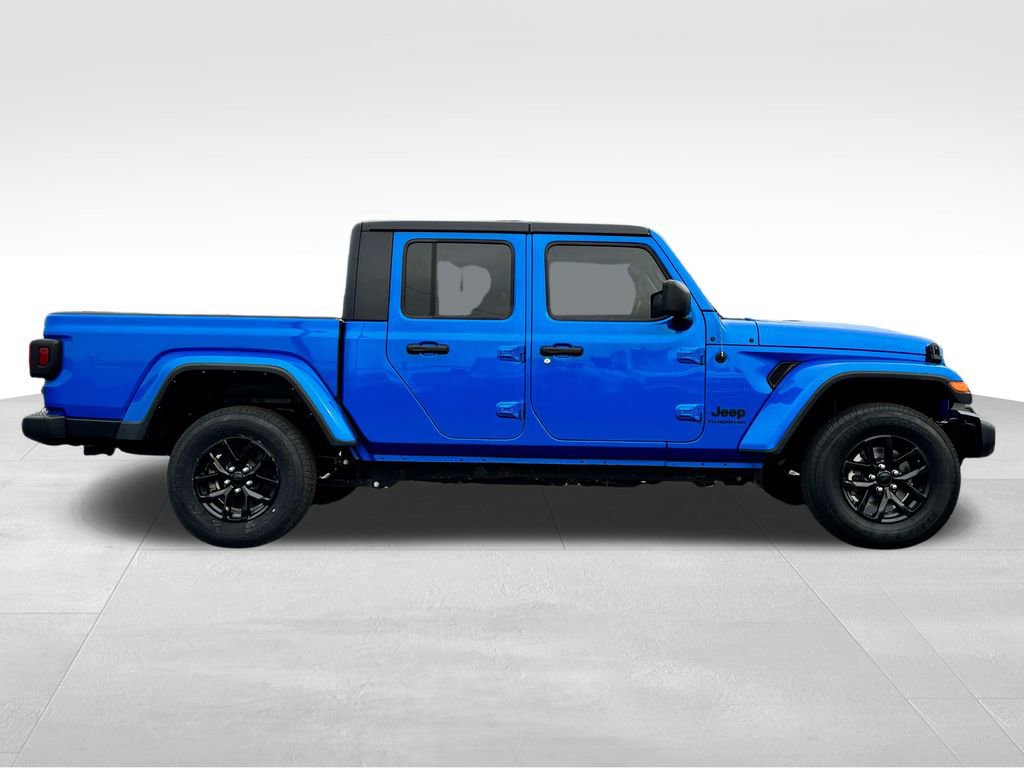 Used 2022 Jeep Gladiator Sport AWD/4WD image 8