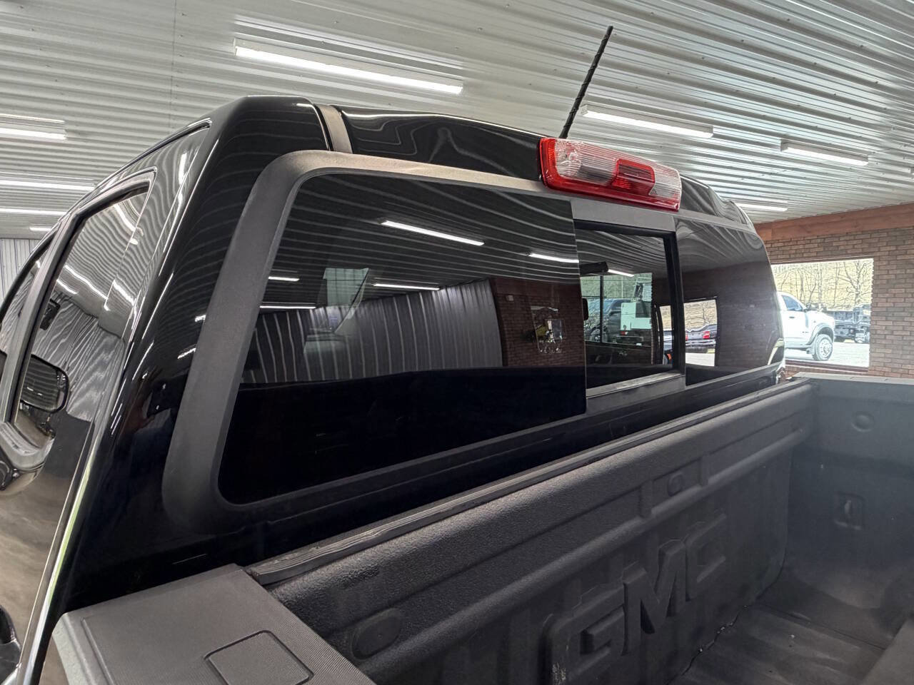 Used 2016 GMC Canyon SLE w/ All Terrain Adventure Package image 13