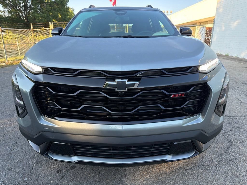 New 2027 Chevrolet Equinox RS w/ Convenience Package III AWD/4WD image 7