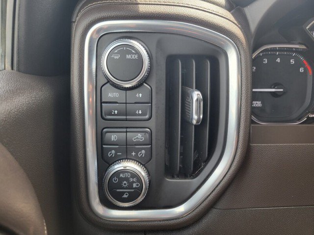 Used 2022 GMC Sierra 1500 SLT AWD/4WD image 21