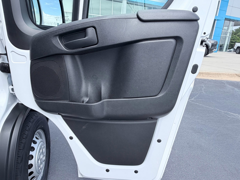 Used 2026 RAM ProMaster 2500 w/ Convenience Group FWD image 33