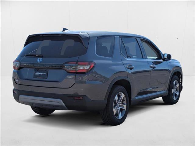 New 2025 Honda Pilot EX-L image 2